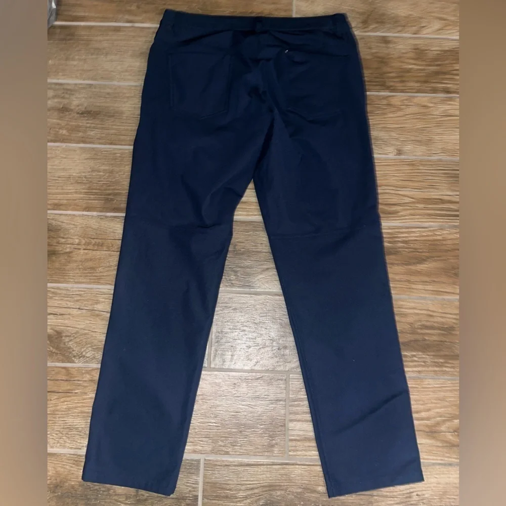 Lululemon ABC Classic Warpstreme men’s Navy Blue Pants